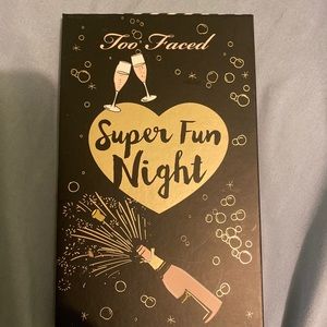 Super fun night too faced palette